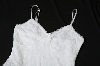 V neck lace bowknot ruffle irregular cami top