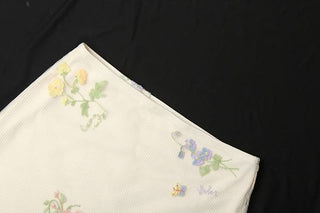 Ruffle embroidery contrast mini skirt