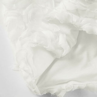 Flower applique low rise short pant