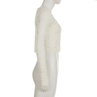 U neck long sleeve lace flower applique top