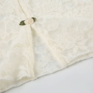 U neck long sleeve lace flower applique top