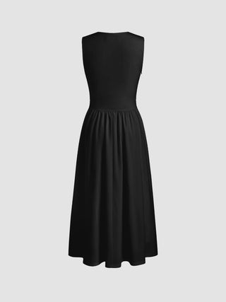 Round Neckline Ruched Maxi Dress