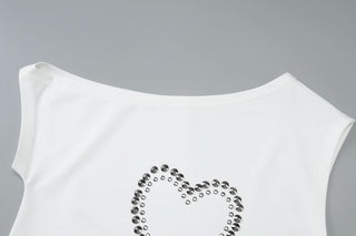 One shoulder irregular heart applique top