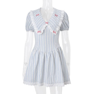 Short sleeve lace hem striped print mini dress