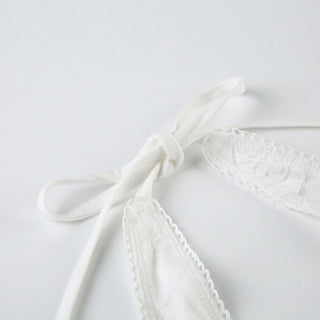 Irregular v neck self tie halter lace top