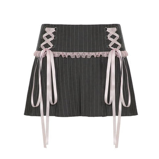 A line pleated lace hem zip-up ribbon mini skirt