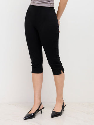 Polka Dot Stretch Capri