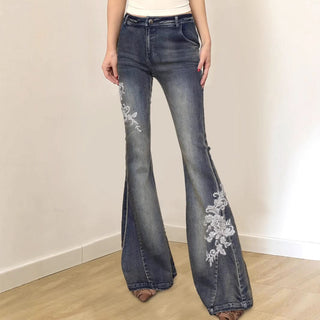 Embroidery button zip-up pocket low rise jeans