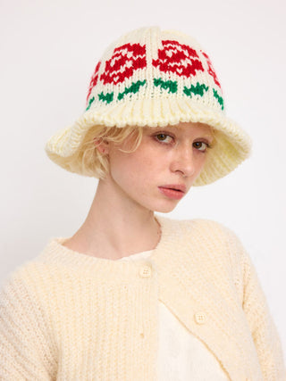 FLORAL KNITTED BUCKET HAT