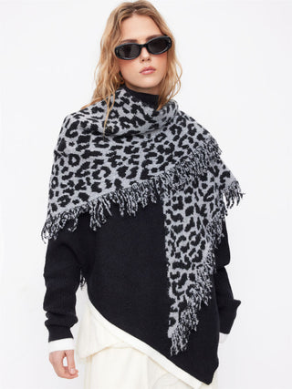 LEOPARD PRINT FRINGED SHAWL