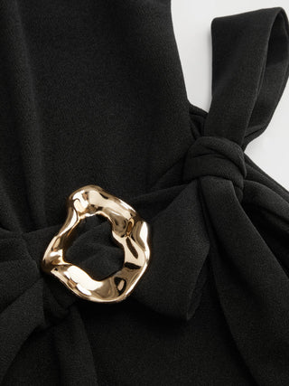 Twist Knot Short Sleeve Metal Detail Tee
