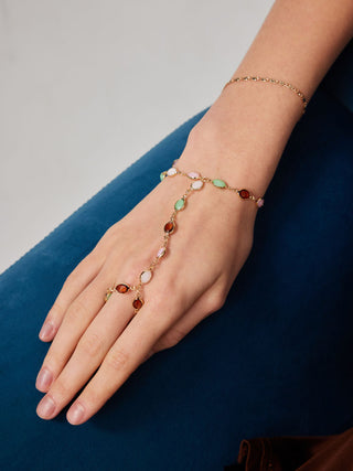 OVAL RESIN LAYERED HAND CHAIN BRACELET