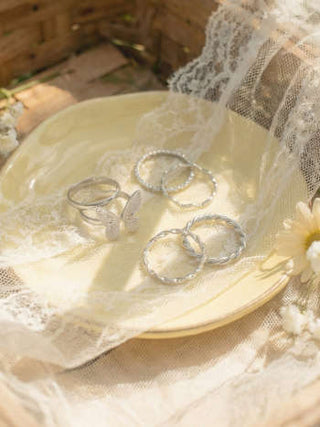 5 PCS WAVE & TWIST & BUTTERFLY RING SET For Daily Casual