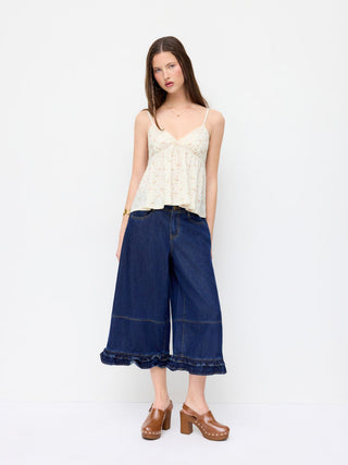 Washed Denim Low Rise Elastic Waist Wide Leg Cropped Bloomer Jeans