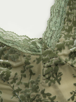 Knit Fabric Flocked Floral Lace Panel V-neck Sleeveless Top For Date