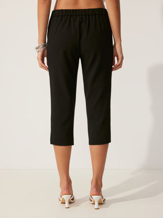 Mid Rise Solid Legging Capri Pants