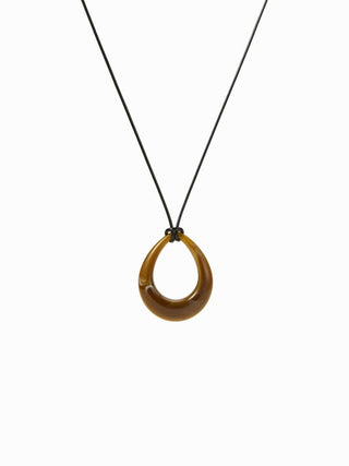 OVAL PENDANT NECKLACE