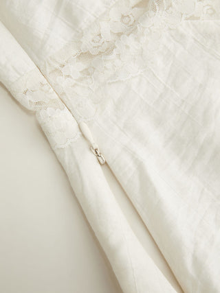 Lace Trim V-Neck Slim Cami Blouse