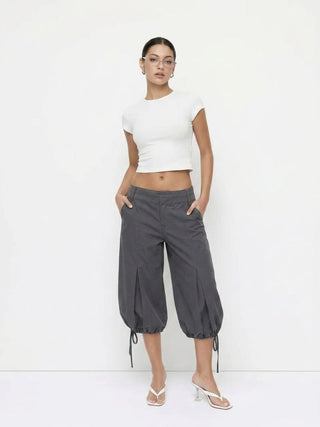 Washed Denim Low Rise Drawstring Hem Pleated Oversized Jogger Bermuda Jorts