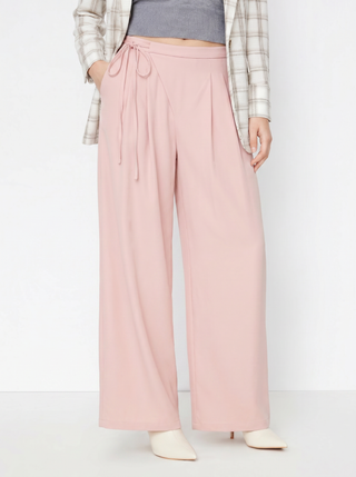 Mid Rise Tie Side Knotted Pleated Wide Leg Trousers