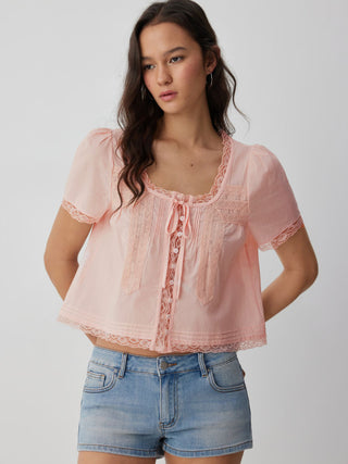 Cotton-blend Scoop Neckline Lace Trim Knotted Puff Sleeve Blouse