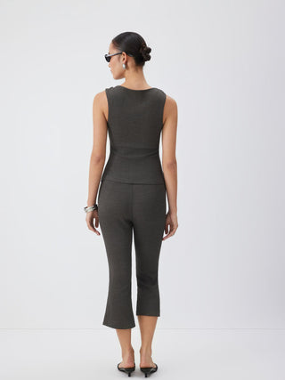 Textured Boat Neck Knotted Ruched Top & Mid Rise Capri Pants Set