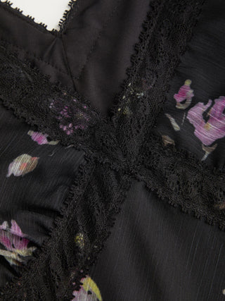 Chiffon Floral V-neck Ruffle Sleeve Lace Trim A-line Maxi Dress