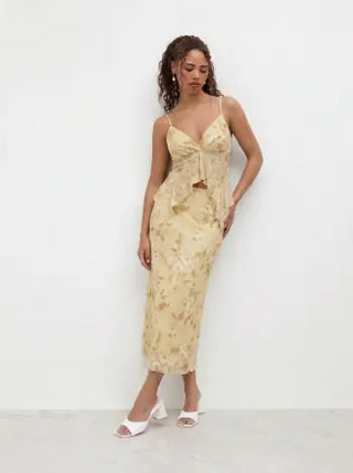 Mesh V-neck Floral Ruffle Cami Top & Mid Rise Maxi Skirt Set For Music Festival/Live House Vacation