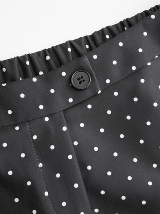 Mid Rise Solid Legging Capri Pants
