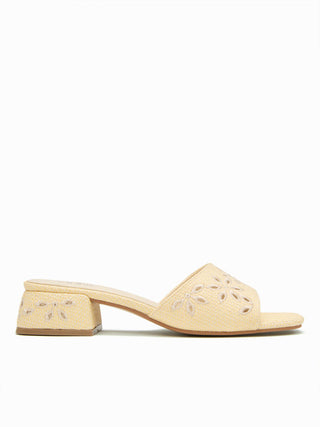 FLOWER CHUNKY HEELED SANDALS