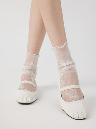 FLORAL LACE CREW SOCKS