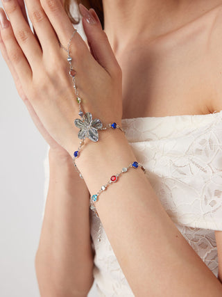 FLOWER & RHINESTONE HAND CHAIN BRACELET