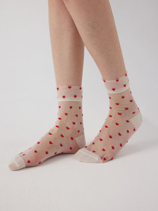 HEART POLKA DOT ANKLE SOCKS