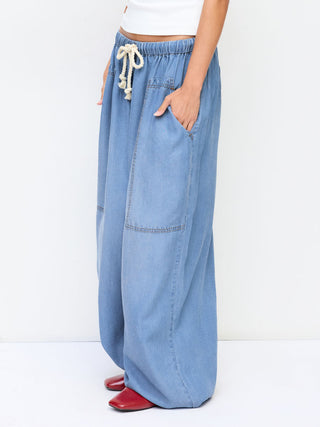 Denim High Rise Washed Drawstring Jogger Oversized Jeans