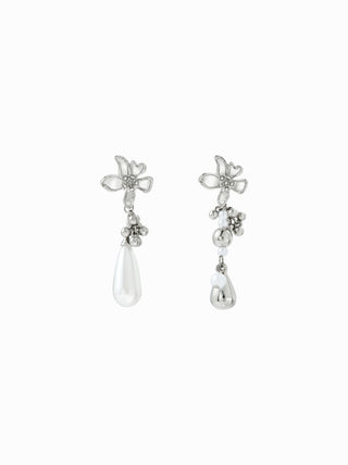 FLOWER & FAUX PEARL DROP EARRINGS