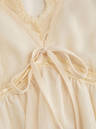 Chiffon V-neck Puff Sleeve Lace Panel Tie Front Peplum Blouse