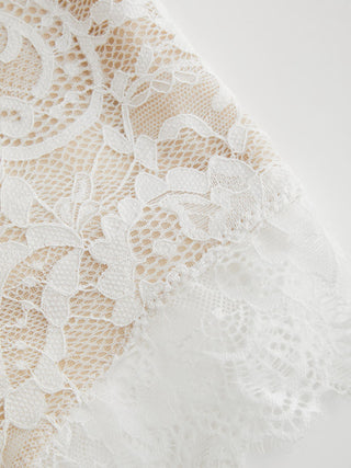 Lace V-neck Scalloped Trim Shapewear Bodysuit