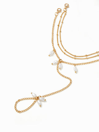 FAUX PEARL HAND CHAIN BRACELET
