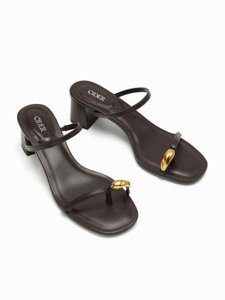 METAL DECOR SANDALS