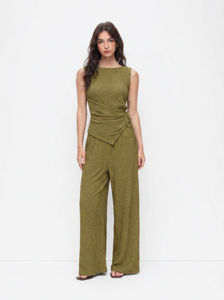 Texture Boat Neck Asymmetrical Hem Top & Mid Rise Straight Leg Trousers Set