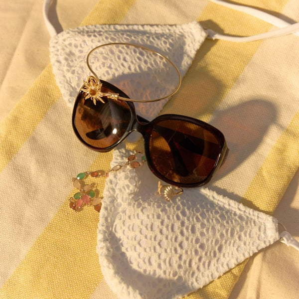 SQUARE FRAME FASHION GLASSES