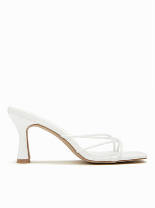 STRAP SQUARE TOE HEELS