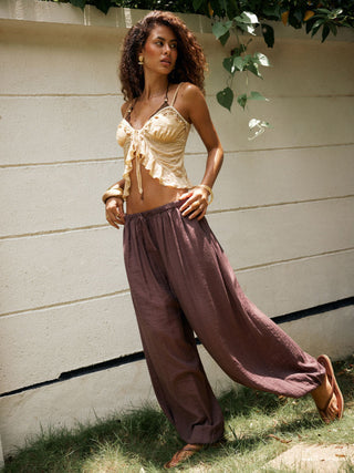 Lace V-neck Knotted Ruffle Hem Cami Top
