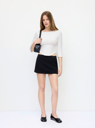 Knit Fabric Boat Neck Curved-Hem 3/4 Long Sleeve Tee