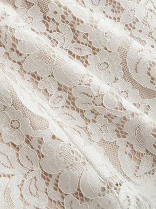 Cotton-blend Lace Scoop Neckline Short Sleeve Top