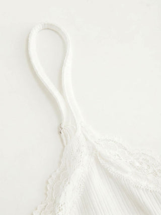 Textured V-neck Lace Trim Cami Top