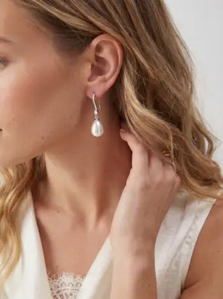 RHINESTONE & FAUX PEARL DROP EARRINGS