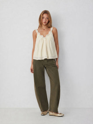 Textured V-neck Ruched Lace Trim Tank Blouse