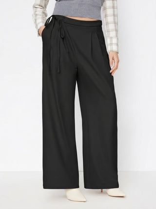 Mid Rise Tie Side Knotted Pleated Wide Leg Trousers