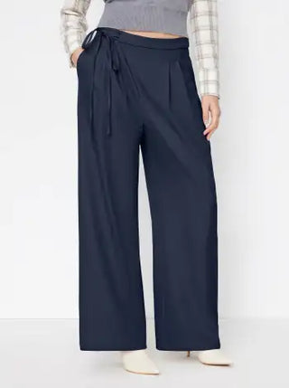 Mid Rise Tie Side Knotted Pleated Wide Leg Trousers